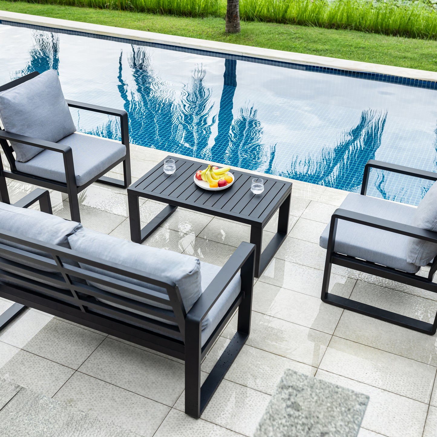 Solis Big and Tall Outdoor Patio Conversation Set